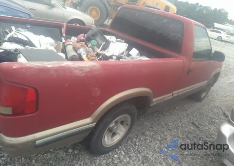 1996 Chevrolet S Truck S10 z USA, uszkodzony, nr VIN 1GCCS14X4T8176012